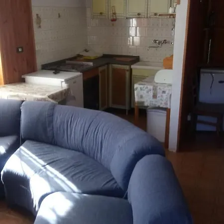 Casa Di 3 Appartamenti- Belvedere Con Dehors Pt Lejlighed